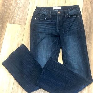 Bootcut jeans size 28 waist by 29 length. Like New Condition.